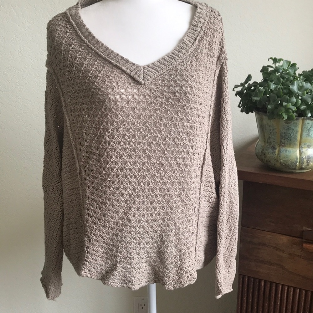 Tan Free People V-Neck Sweater Size Small